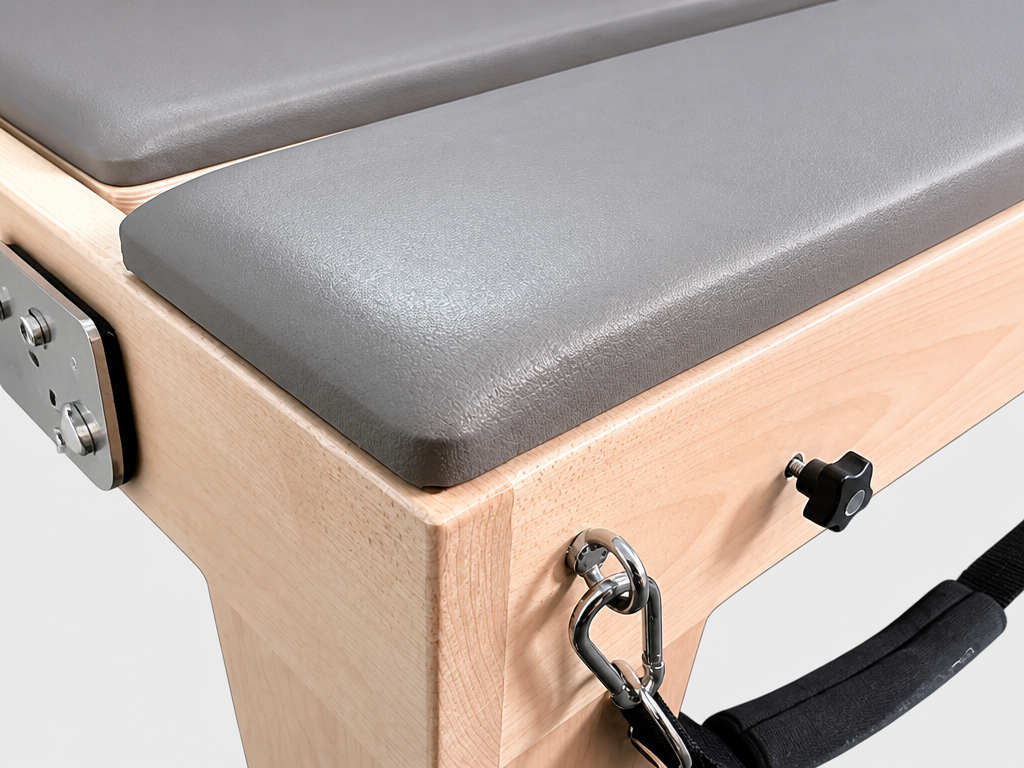 Maple pilates reformer