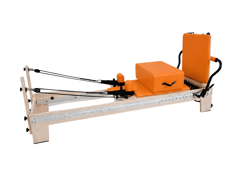 Maple outer track pilates reformer