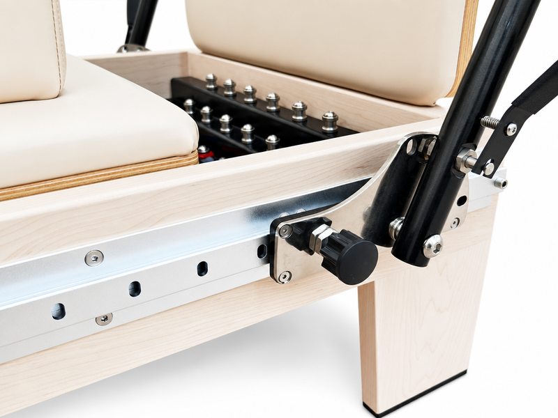 Maple outer track aluminum core bed seml-elevated